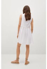 mango - Mango - Sukienka MIKONOS. Kolor: biały. Materiał: tkanina, bawełna, materiał. Wzór: gładki. Typ sukienki: rozkloszowane. Długość: mini #3