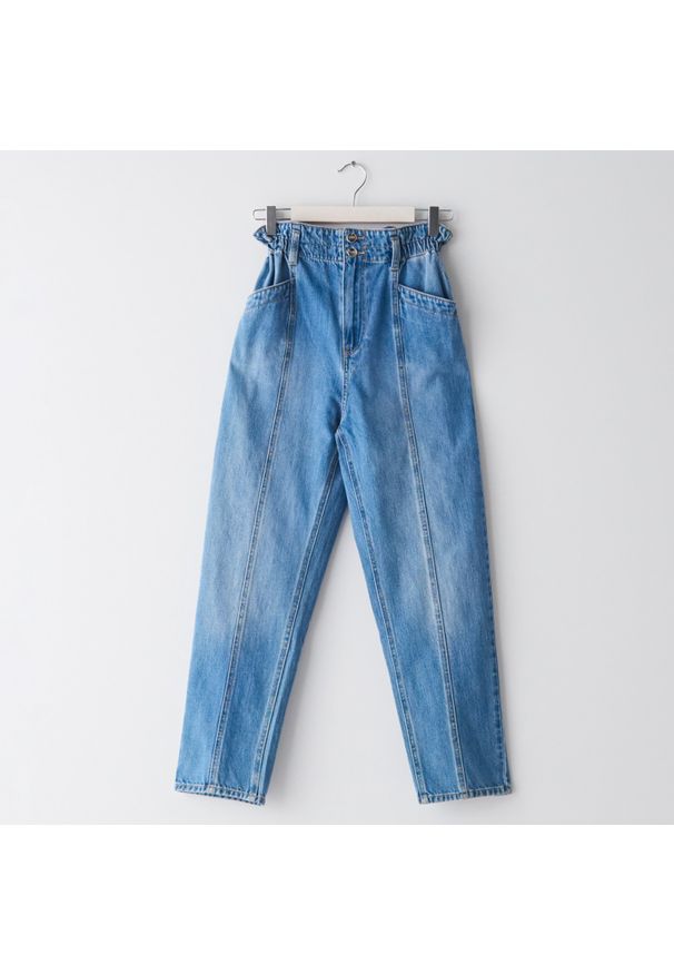 Sinsay - Spodnie jeansowe paperbag - Niebieski. Kolor: niebieski. Materiał: jeans