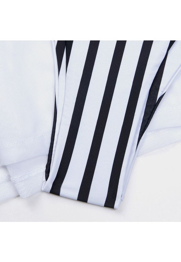 Intica - Bikini z wiązaniem i szortami na lato Cannelle. Kolor: czarny. Materiał: materiał