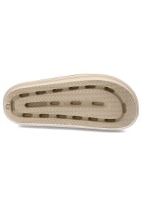 Beżowe Klapki Vinceza Wygodne Obuwie Damskie. Okazja: na plażę, na co dzień. Kolor: beżowy. Wzór: paski. Sezon: lato. Styl: casual, sportowy #4