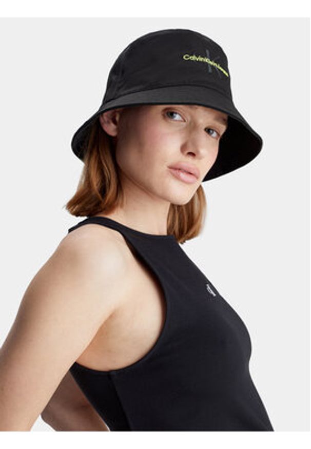 Calvin Klein Jeans Kapelusz Monogram Bucket Hat K60K611029 Czarny. Kolor: czarny. Materiał: materiał