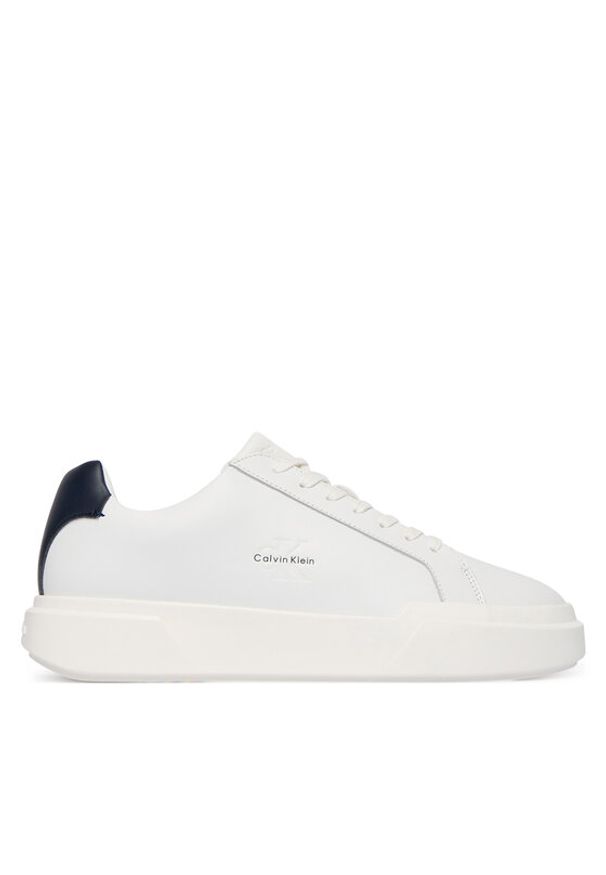 Calvin Klein Sneakersy Chunky Cupsole Laceup Lth YM0YM01344 Biały. Kolor: biały. Materiał: skóra