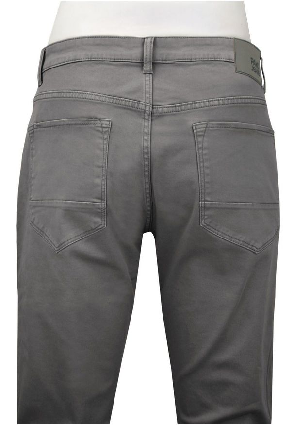 Bawełniane Spodnie Chinos, Regular - Pako Jeans - Ciemny Popiel. Okazja: na spotkanie biznesowe, do pracy. Materiał: elastan, bawełna. Styl: klasyczny, biznesowy