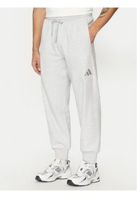 Adidas - adidas Spodnie dresowe Elevated ALL SZN Terry Loop IY6582 Szary Loose Fit. Kolor: szary. Materiał: bawełna
