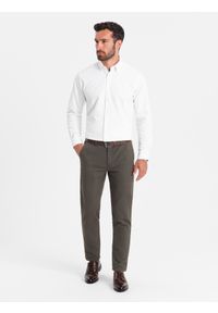 Ombre Clothing - Klasyczne spodnie męskie chino z delikatną teksturą - khaki V2 - Rozmiar: M. Kolor: brązowy. Materiał: materiał, poliester, bawełna. Styl: klasyczny #6