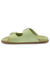 Zielone Klapki Hee Modne Skórzane Obuwie Damskie. Kolor: zielony. Materiał: skóra. Wzór: paski. Sezon: lato. Styl: elegancki, wakacyjny #6