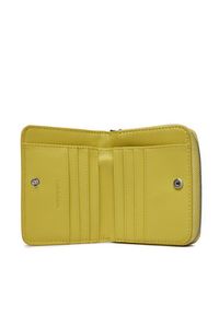 Calvin Klein Mały Portfel Damski Ck Must Z/A Wallet W/Flap Md K60K607432 Żółty. Kolor: żółty. Materiał: skóra