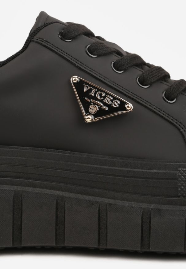 Born2be - Czarne Casualowe Sneakersy VICES na Grubej Podeszwie z Tłoczeniami Therelle. Okazja: na co dzień. Kolor: czarny. Materiał: jeans, dzianina
