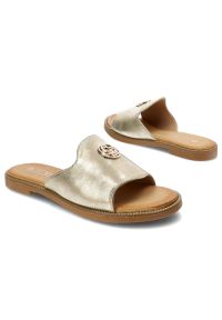 Złote Klapki Filippo Wygodne Buty Damskie. Kolor: złoty. Materiał: skóra ekologiczna. Sezon: lato #5