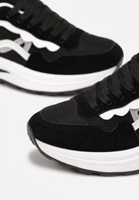 Born2be - Czarne Sznurowane Sneakersy na Grubej Podeszwie z Przeszyciami Hanoa. Okazja: na co dzień. Kolor: czarny #5