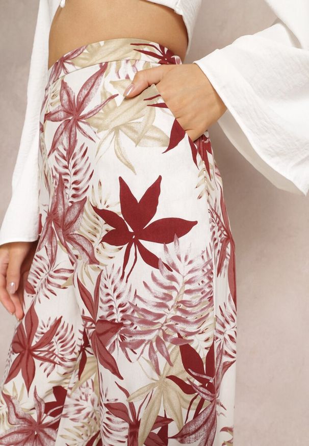 Renee - Beżowo-Czerwone Bawełniane Spodnie z Szerokimi Nogawkami i Gumką w Pasie Hazis. Stan: podwyższony. Kolor: czerwony. Materiał: bawełna. Długość: długie