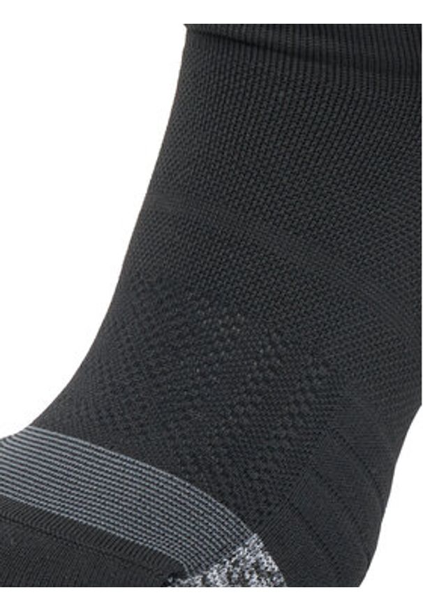 Under Armour Skarpety krótkie 1387052 Czarny. Kolor: czarny. Materiał: syntetyk, bawełna
