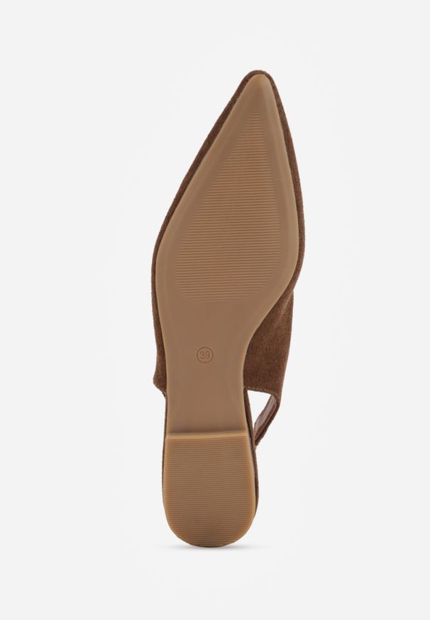Renee - Brązowe Balerinki Typu Slingback Diarin. Kolor: brązowy. Wzór: kropki, aplikacja. Styl: elegancki