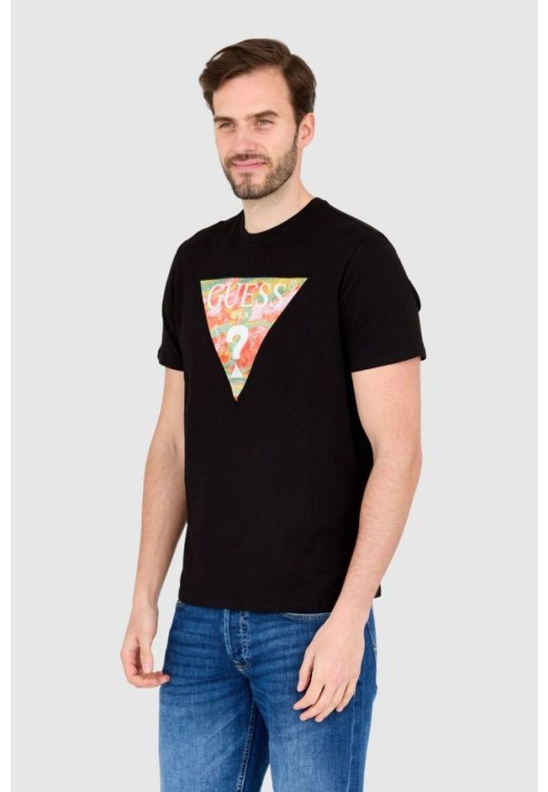 Guess - GUESS Czarny bawełniany męski T-shirt slim fit, Rozmiar M. Kolor: czarny. Materiał: bawełna. Wzór: aplikacja