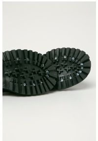 Altercore - Półbuty 350. Nosek buta: okrągły. Zapięcie: sznurówki. Kolor: czarny. Materiał: guma