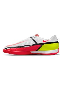 Buty piłkarskie halowe Nike Phantom GT2 Academy IC DC0765. Materiał: skóra, syntetyk. Szerokość cholewki: normalna. Sport: piłka nożna #2