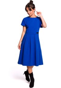 MOE - Chabrowa Rozkloszowana Sukienka Dzianinowa. Kolor: niebieski. Materiał: dzianina