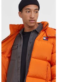 Tommy Jeans kurtka puchowa męska kolor pomarańczowy zimowa. Kolor: pomarańczowy. Materiał: puch. Sezon: zima #2