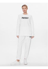 DKNY Sport Spodnie dresowe DP3P3379 Biały Relaxed Fit. Kolor: biały. Materiał: bawełna, syntetyk