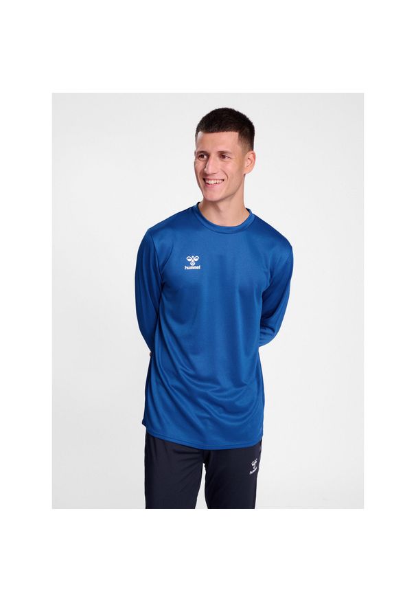 Bluza Hummel Essential. Kolor: niebieski. Materiał: materiał. Sport: fitness