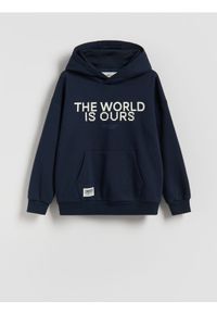 Reserved - Bluza z kapturem - granatowy. Typ kołnierza: kaptur. Kolor: niebieski. Materiał: bawełna, dzianina #1