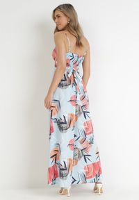 Born2be - Jasnoniebieska Rozkloszowana Sukienka Maxi z Kopertowym Dekoltem Gianina. Typ kołnierza: dekolt kopertowy. Kolor: niebieski. Długość rękawa: na ramiączkach. Wzór: paski. Typ sukienki: kopertowe. Długość: maxi #4