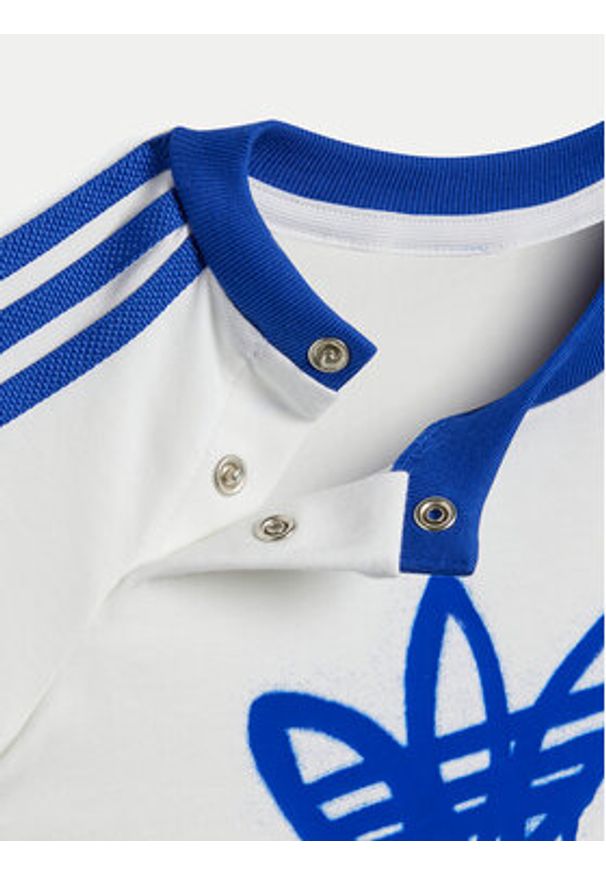 Adidas - adidas Komplet t-shirt i spodenki Disney Mickey Mouse IX6426 Niebieski Regular Fit. Kolor: niebieski. Materiał: bawełna. Wzór: motyw z bajki