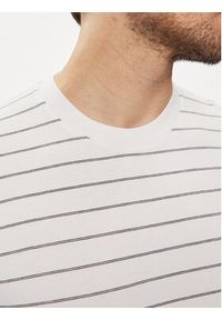 Sisley T-Shirt 3QPBS103C Biały Regular Fit. Kolor: biały. Materiał: bawełna