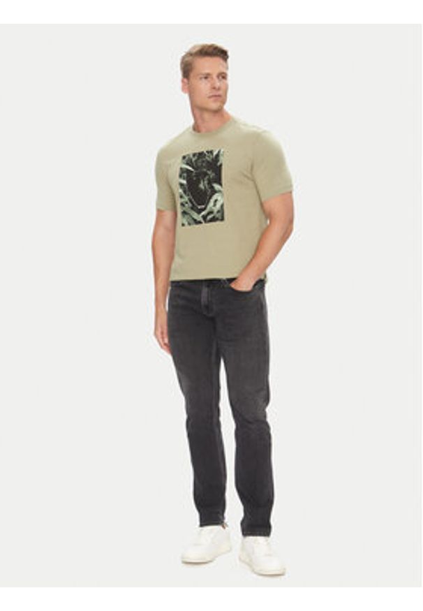 BOSS T-Shirt Te_Animali 50546362 Zielony Regular Fit. Kolor: zielony. Materiał: bawełna