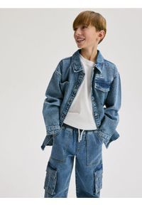 Reserved - Jeansy jogger z kieszeniami - niebieski. Kolor: niebieski