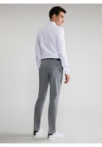 Pako Lorente - PAKO LORENTE – Szare spodnie garniturowe P22SF-6G-008-S-S. Kolor: szary. Materiał: poliester, wełna, elastan. Wzór: kratka #3