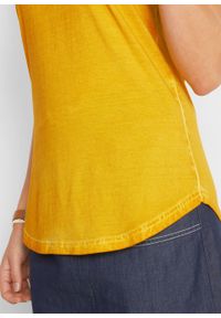 Długi top bawełniany z efektem "cold dye" z koronkową wstawką bonprix żółty curry. Kolor: żółty. Materiał: bawełna, koronka. Długość: długie #2