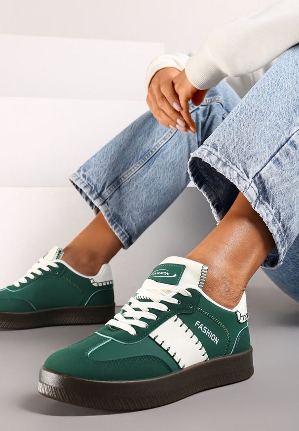 Renee - Zielone Sneakersy na Platformie z Kontrastującymi Detalami i Wywiniętym Językiem Amirila. Nosek buta: okrągły. Zapięcie: sznurówki. Kolor: zielony. Materiał: materiał. Obcas: na platformie. Wysokość obcasa: niski