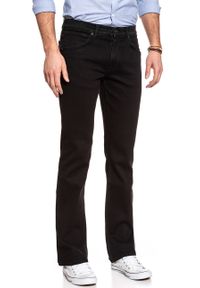Wrangler - SPODNIE MĘSKIE WRANGLER JACKSVILLE BLACK W15BRXM80. Długość: długie. Wzór: aplikacja, jednolity. Sezon: lato. Styl: wizytowy, klasyczny #9