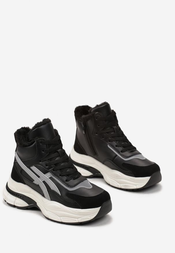 Renee - Czarne Sneakersy za Kostkę na Grubej Podeszwie Luntris. Wysokość cholewki: za kostkę. Kolor: czarny. Sezon: zima