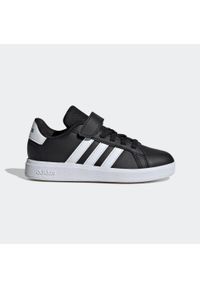 Adidas - Buty dla dzieci ADIDAS Grand Court. Zapięcie: rzepy. Kolor: biały, czarny, wielokolorowy. Materiał: guma, materiał, kauczuk, syntetyk. Szerokość cholewki: normalna. Sport: turystyka piesza