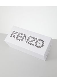 Kenzo - KENZO - Brązowe klapki Opanka. Kolor: brązowy. Obcas: na obcasie. Wysokość obcasa: niski #6