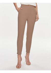 Elisabetta Franchi Spodnie materiałowe PA-027-41E2-V280 Beżowy Regular Fit. Kolor: beżowy. Materiał: syntetyk