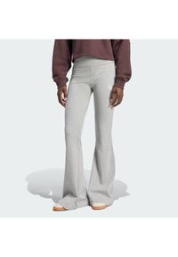 Adidas - adidas Legginsy Essentials IY9674 Szary Flared Leg. Kolor: szary. Materiał: bawełna #1