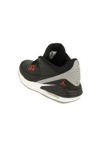Buty Sportowe Męskie Nike Jordan Max Aura 5. Kolor: czarny. Materiał: skóra. Sport: bieganie