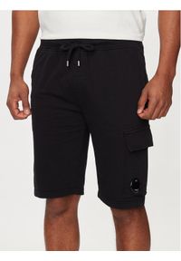 C.P. Company Szorty sportowe 18CMSB101A110044G Czarny Regular Fit. Kolor: czarny. Materiał: bawełna. Styl: sportowy