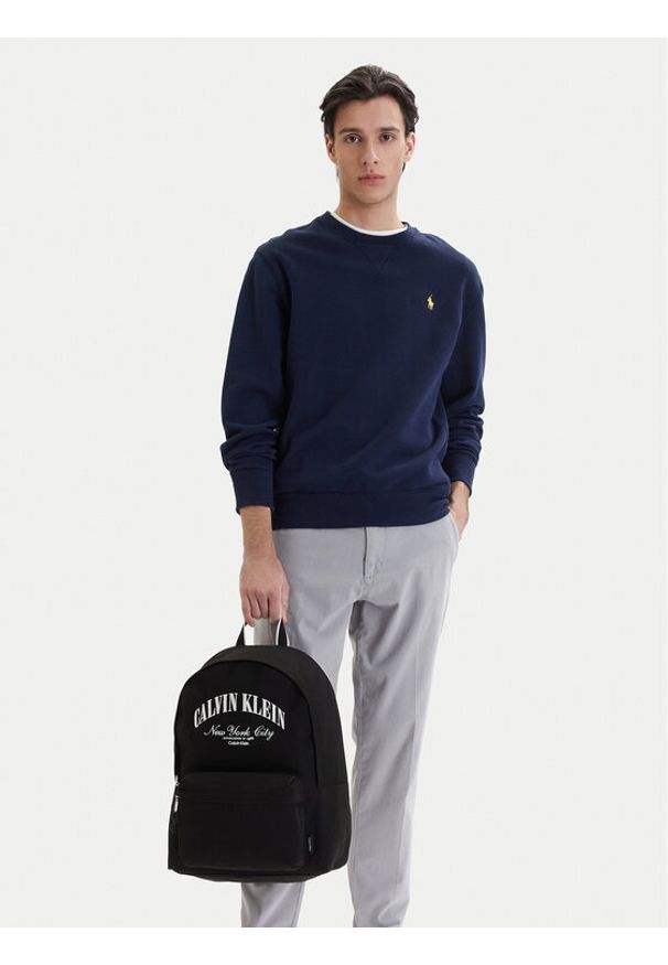 Calvin Klein Plecak Graphic Capsule Round Backpack LV04D3345G Czarny. Kolor: czarny. Materiał: materiał