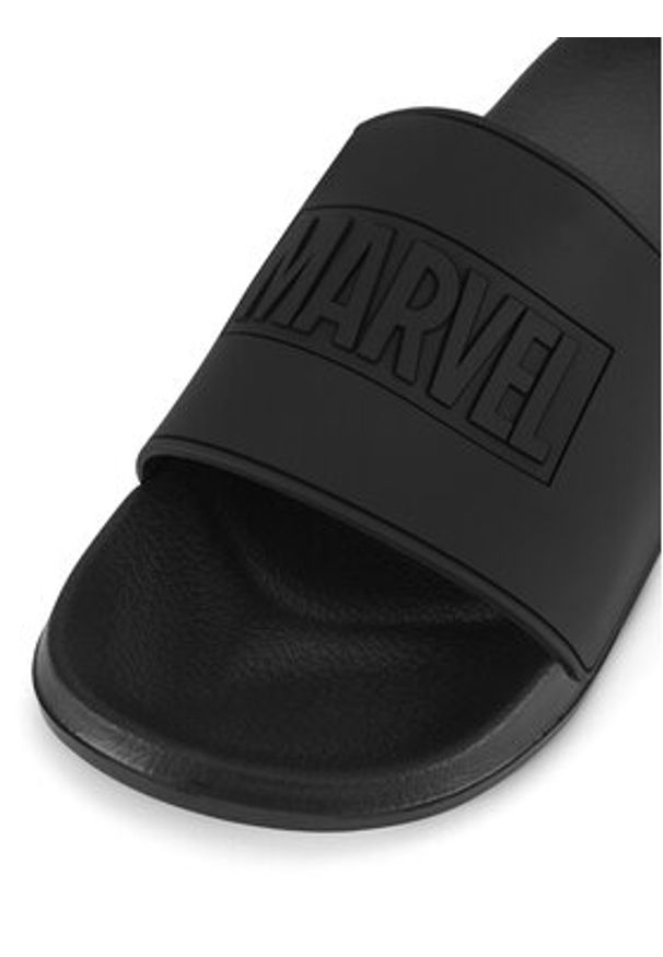 Marvel Klapki AW24-342MV Czarny. Kolor: czarny. Materiał: syntetyk. Wzór: motyw z bajki