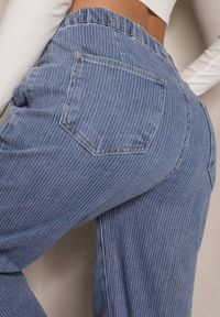 Renee - Niebieskie Jeansy High Waist z Szeroką Nogawką i Gumką w Talii Norvila. Okazja: na co dzień. Stan: podwyższony. Kolor: niebieski. Wzór: aplikacja. Styl: wizytowy, elegancki, casual #3