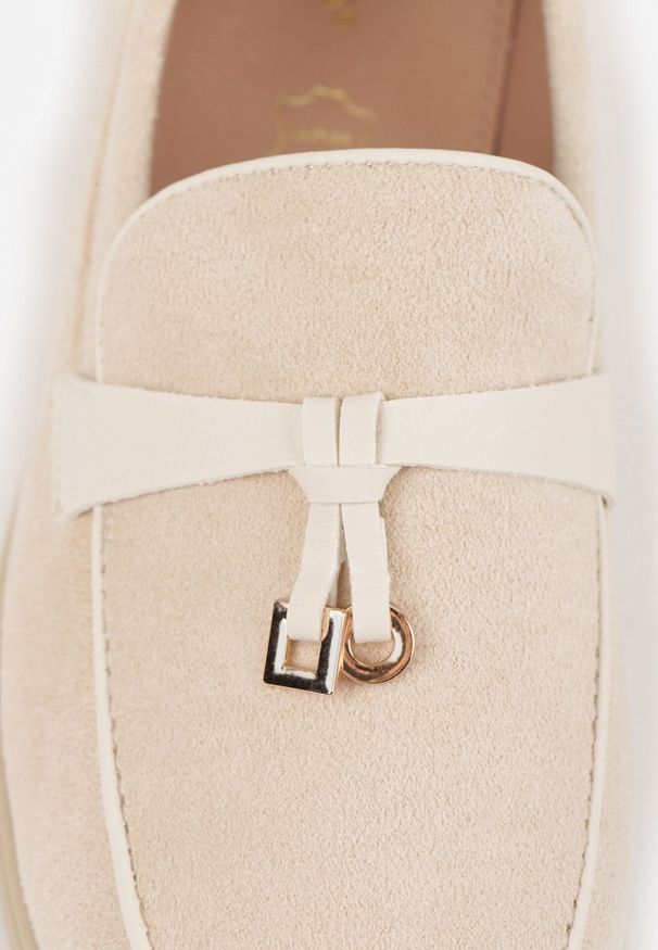 Born2be - Beżowe Eleganckie Mokasyny VICES z Imitacji Zamszu ze Skórzaną Wkładką Jaenith. Okazja: na co dzień, na spotkanie biznesowe. Kolor: beżowy. Materiał: skóra, zamsz. Wzór: aplikacja. Styl: elegancki