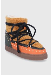 Inuikii Śniegowce skórzane kolor pomarańczowy. Nosek buta: okrągły. Zapięcie: sznurówki. Kolor: pomarańczowy. Materiał: skóra. Obcas: na koturnie #5