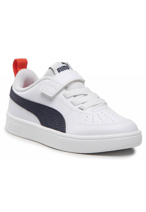 Puma - BUTY na co dzień dziecięce PUMA RICKIE na rzepy. Okazja: na co dzień. Zapięcie: rzepy. Kolor: biały. Materiał: materiał, syntetyk. Sport: turystyka piesza
