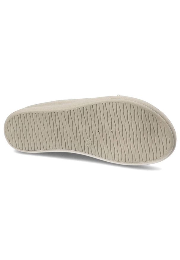 Beżowe Sandały Armodo Wygodne Obuwie Damskie. Okazja: na co dzień, na spacer. Kolor: beżowy. Materiał: skóra. Sezon: lato. Styl: casual, elegancki