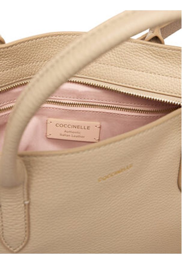 Coccinelle Torebka T95 Coccinellerebekka E1 T95 18 02 01 Beżowy. Kolor: beżowy. Materiał: skórzane