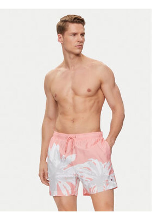 TOMMY HILFIGER - Tommy Hilfiger Szorty kąpielowe UM0UM03298 Różowy Regular Fit. Kolor: różowy. Materiał: syntetyk